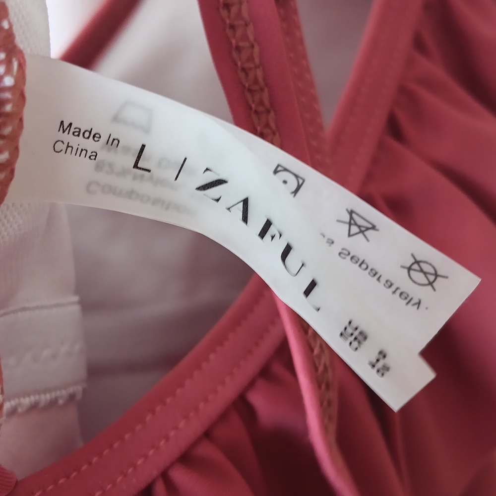 Zaful Crimson Ruffle Swimsuit - Picture 4 of 5
